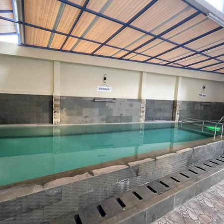 Villa Syariah Citeko RedPartner Bogor Bagian luar foto